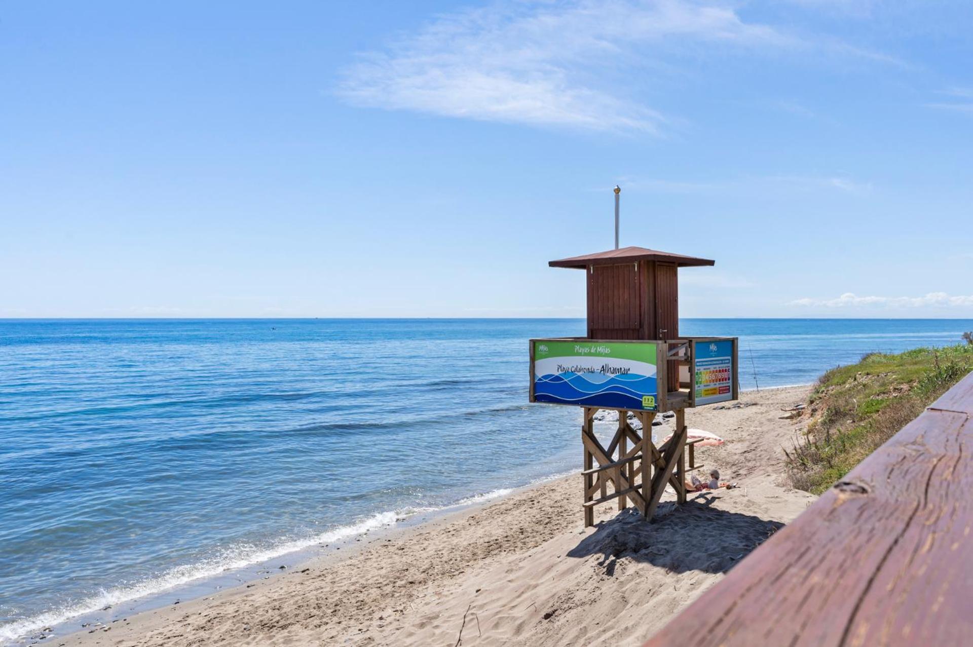 Beachfront Calahonda Apartment By Costarentals - Ref 89 Ситио-де-Калаонда Экстерьер фото