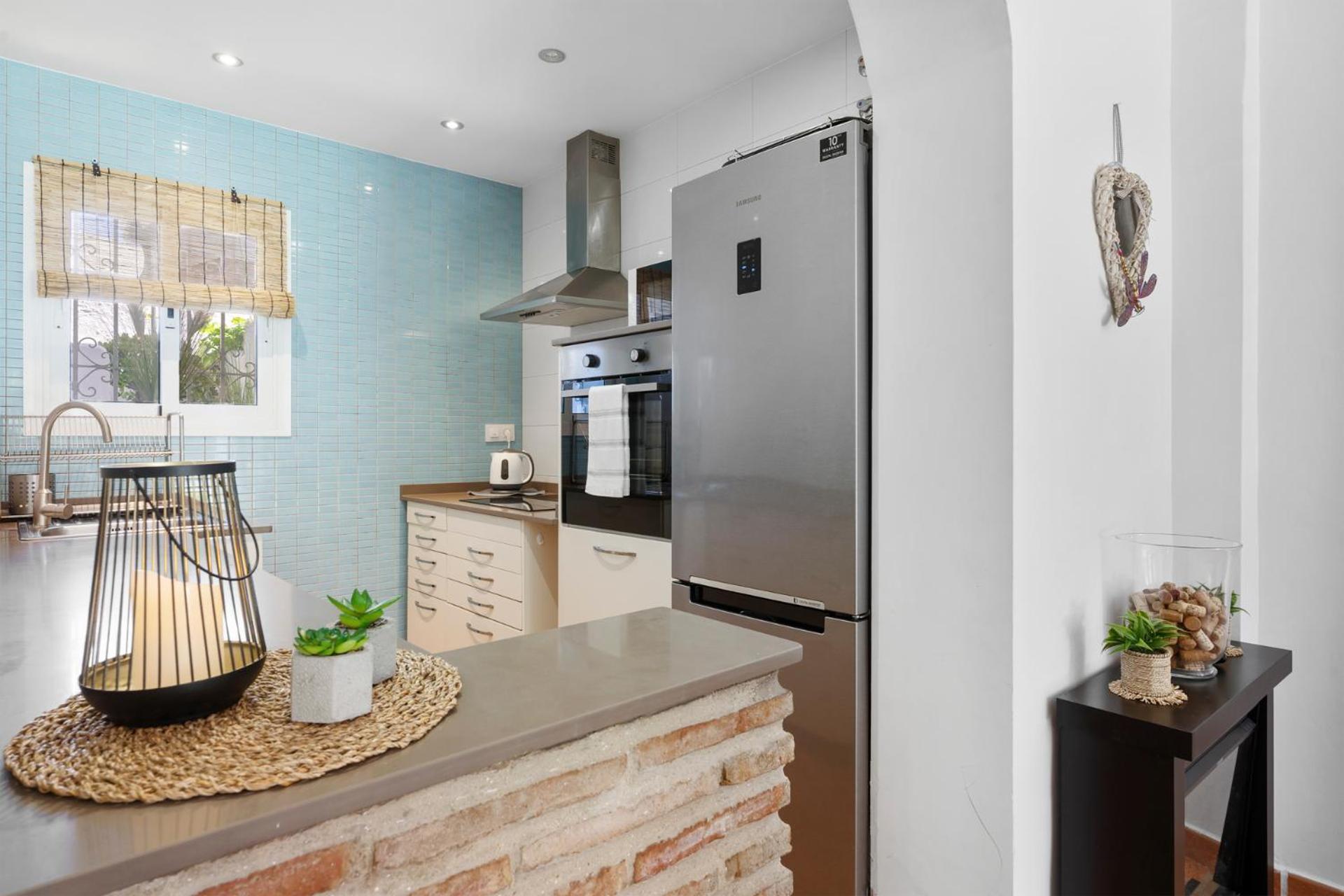 Beachfront Calahonda Apartment By Costarentals - Ref 89 Ситио-де-Калаонда Экстерьер фото